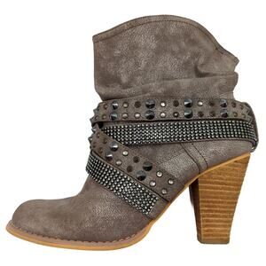 Not Rated Size 10 Gray Studded Wrap Ankle Boots